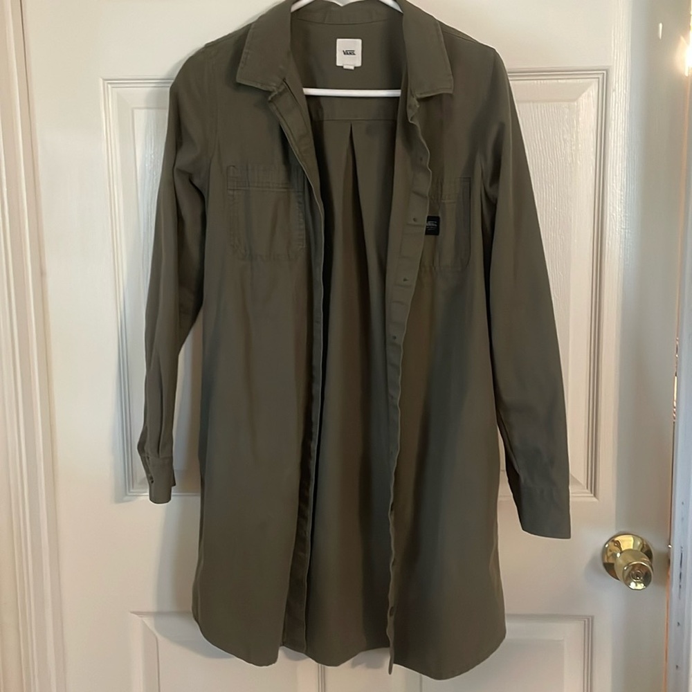 Vans long button down collared jacket